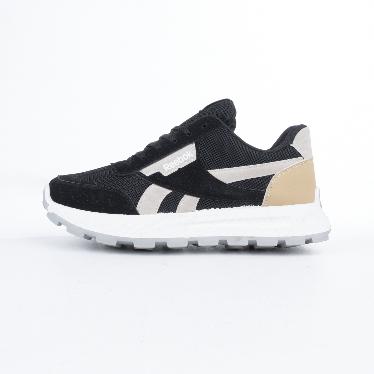 Reebok Comfort Fit Sneakers – Perfect for Daily Wear